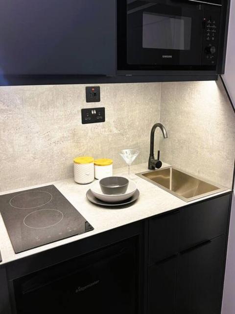 Lovely 1 Bed Studio (3B) near Royal Infirmary and DMU