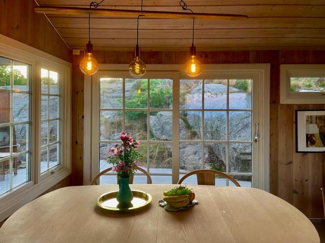 Idyllic Cabin in Lillesand fantastic ocean view