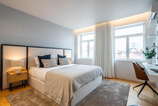 Penthouse with City Views - Almada 551