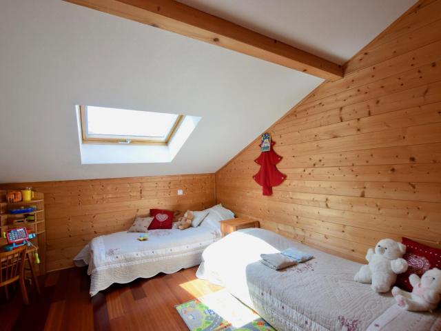 Charmante maison familiale, animaux admis, parking, chauffage au sol, poêle à granulés - FR-1-498-93