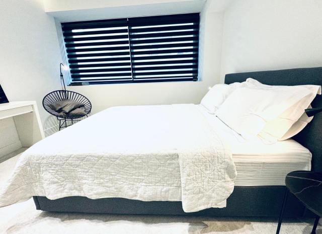 Stylish Central Superior Bedroom in Kolonaki (walking distance to Syntagma)