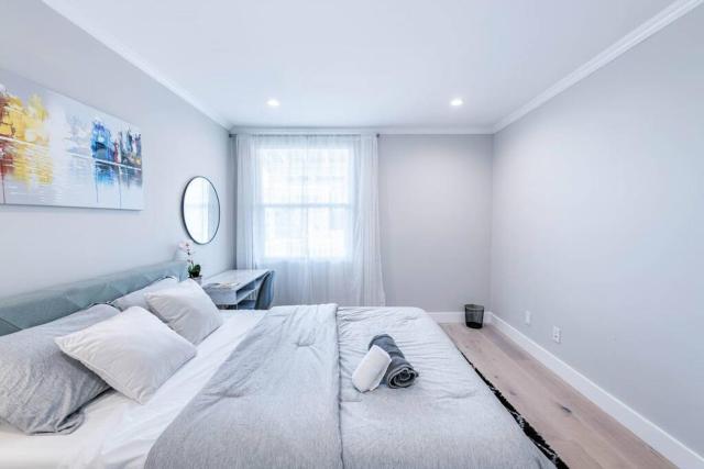 Modern 4BR Upper Unit Private Rooftop 30 Days