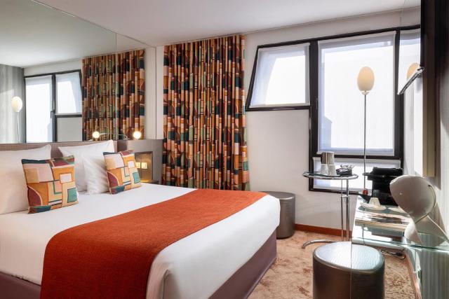Le 7 Eiffel Hotel by Malone
