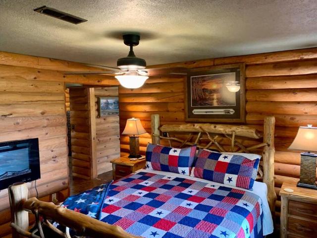 Buffalo River Lodge (Yellville)- Lower Level