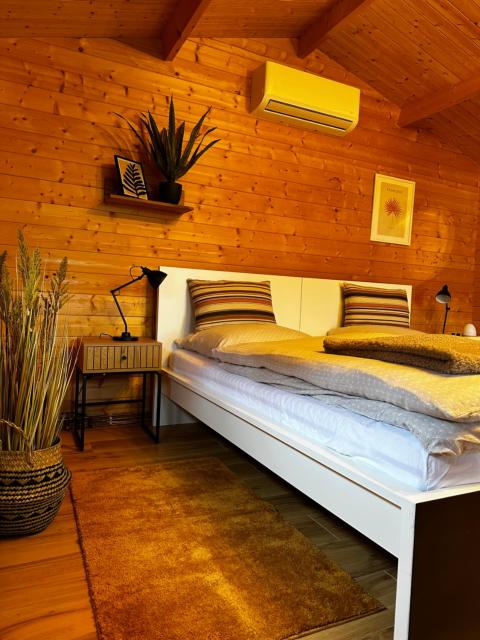 Hygge Cabin- Glamping Outdoor Base für Bike und Hike