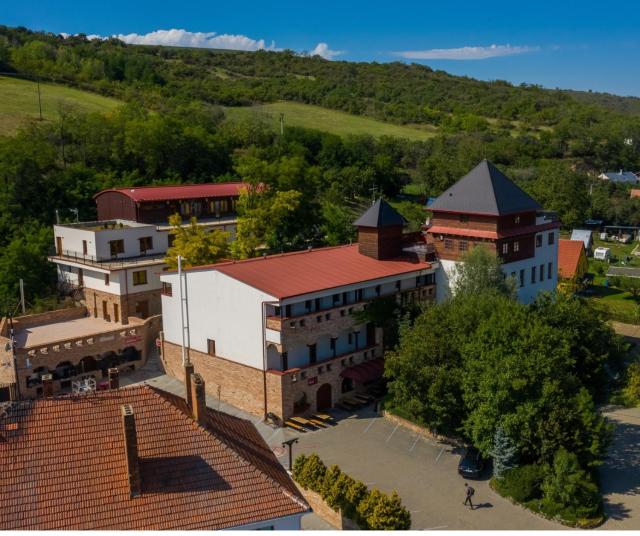 Hotel Kaskáda - resort Hotel Kurdějov & Art Wine Hall