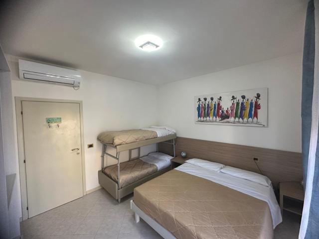 Beach House Holiday Apartments