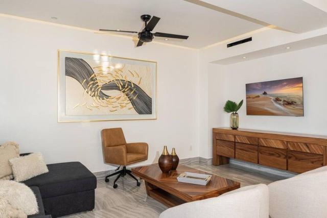 Luxury Condo D Residense