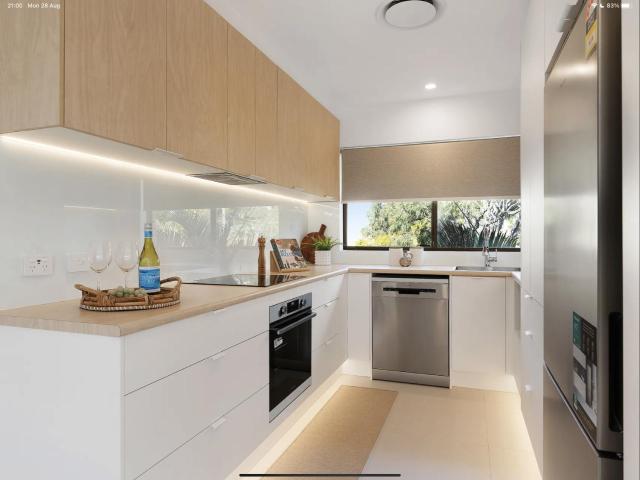 Sunny Coolum Beach Retreat