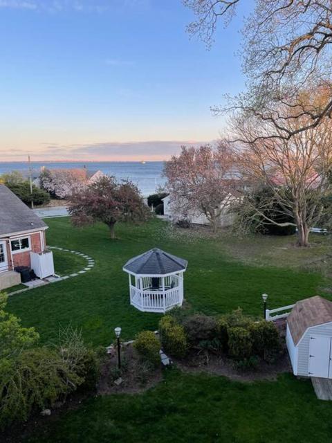 Spacious Oceanview Villa Elegant Coastal Escape, Sleeps 22