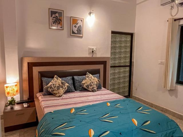 Home in Anjuna by Arzu Homes