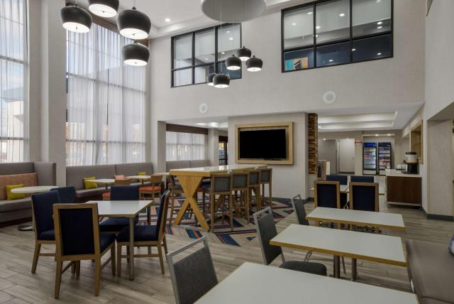Hampton Inn Linden