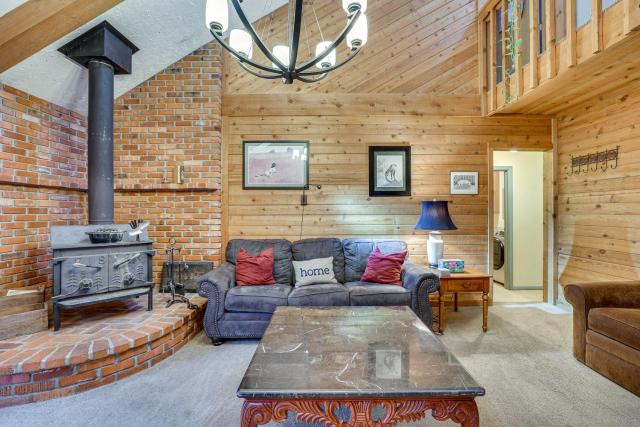 Pet-Friendly Boise Getaway 2 Mi to Downtown!