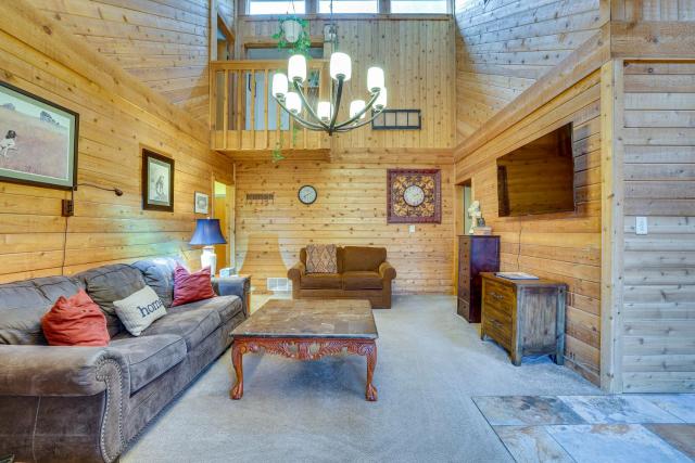 Pet-Friendly Boise Getaway 2 Mi to Downtown!