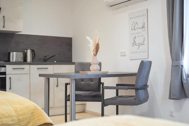 Georgi Apartments