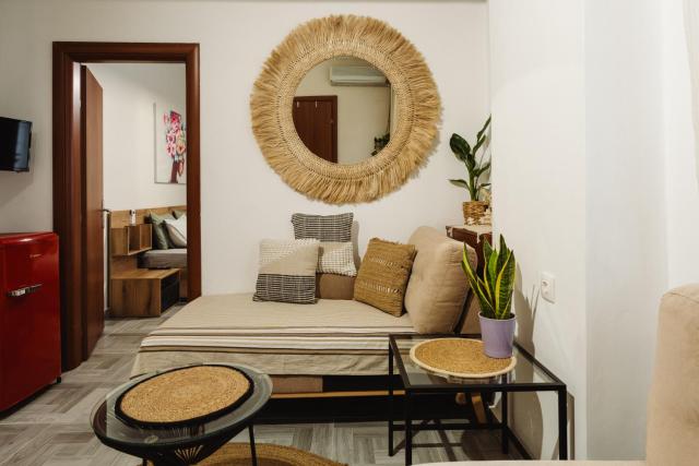 Floret Apartment