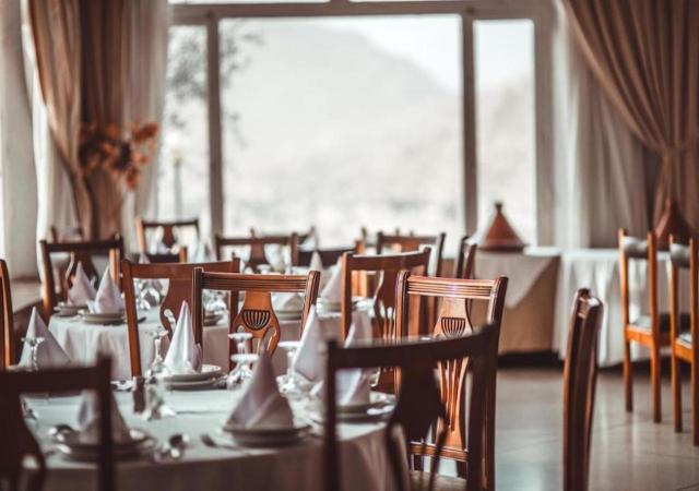 Hotel IP Swarn By Qotel Near Anand Vihar Vaishali Ghaziabad