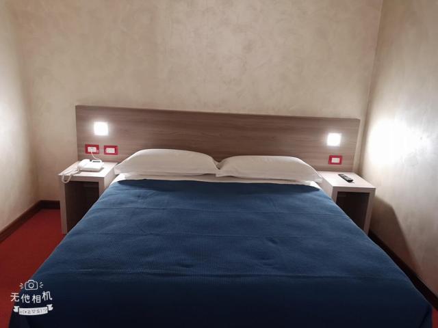 Hotel italia dormelletto