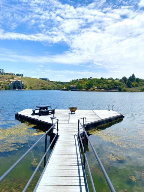 LAKE-HOUSE CABIN