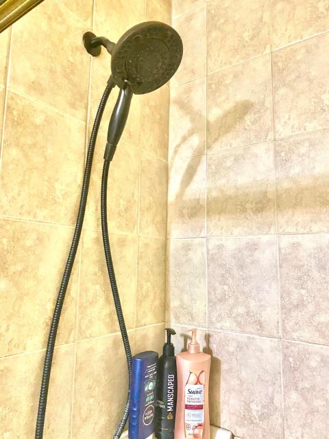 B5 A private room in Naperville downtown with desk and Wi-Fi near everything