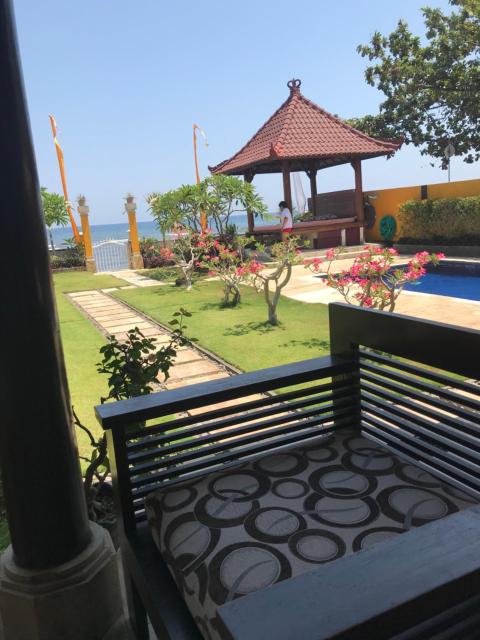 Villa Dini Ocean Beachfront Private Pool Cook and Maid