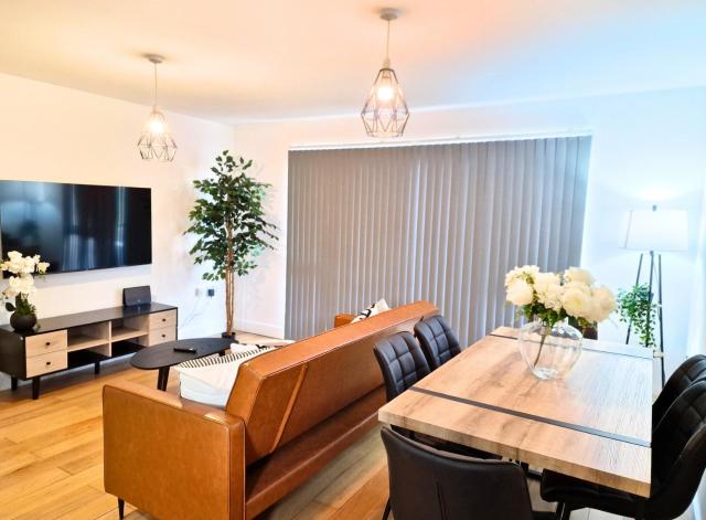 Manchester Apartments by BEVOLVE - City Centre
