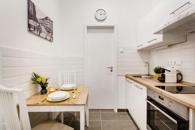 Quiet and Cozy Apartment near the Danube
