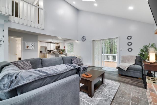 Cozy, Spacious House *New*InTheCommunity+Fire Pit