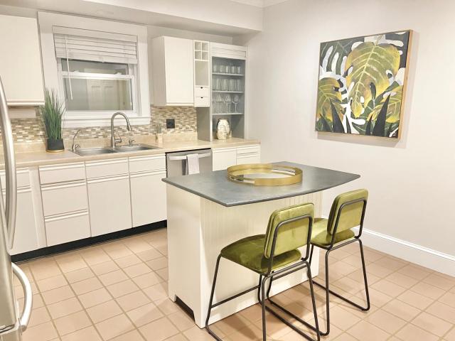 5STAR Close2BOSTON Private Stylish HOME +W/D+Wi-Fi