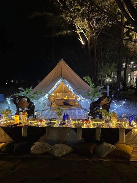 Puerto Silanguin Beach Camping Resort