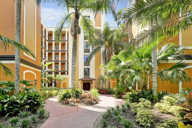 International Drive Luxury Condo