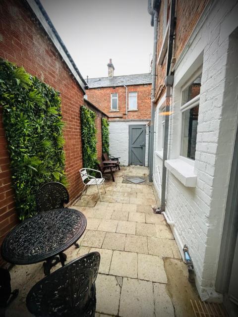 My Little Place in the City