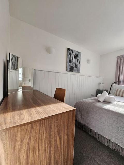 BeAuTIful and Bright !! town/harbour apartment #1