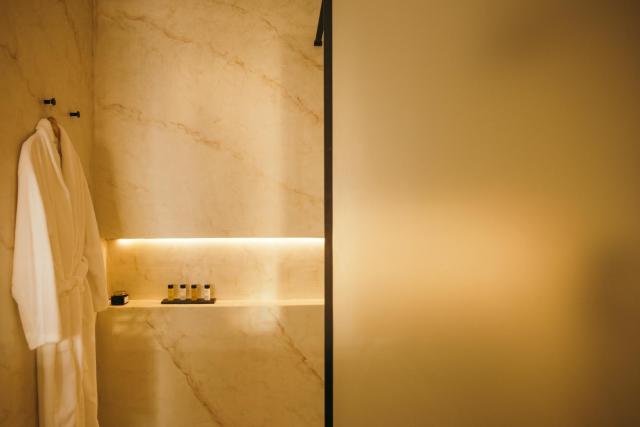 Pnoe Luxury Suites