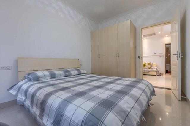 Huainan Aisen Elegant 2 Bedroom Residence Private Kitchen Elevator Secure Parking