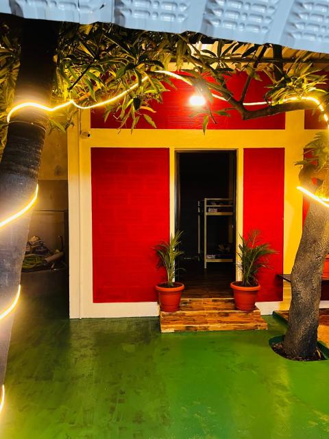 Hostel kuruku santhu colive