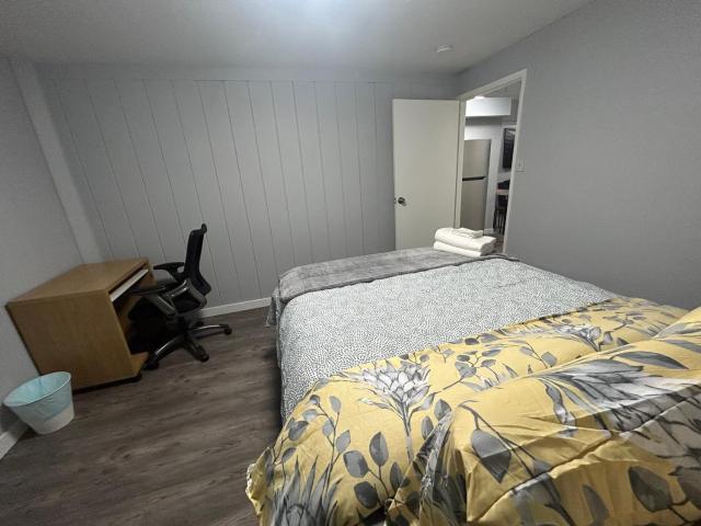 Cute Highlandpark (Lower A Unit)