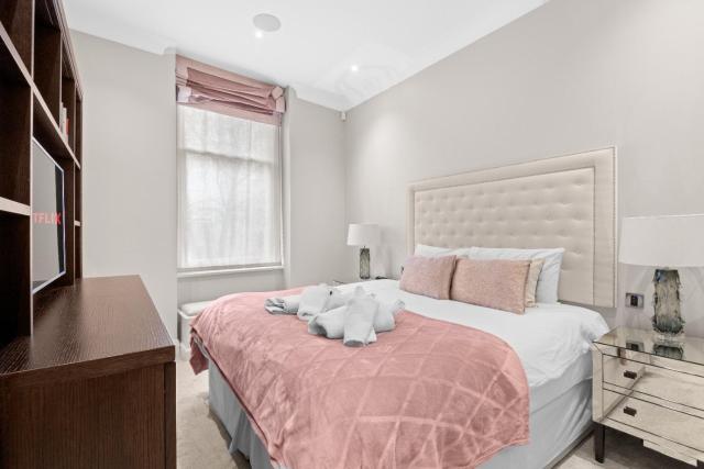 St James Park and Westminster Luxury Suite