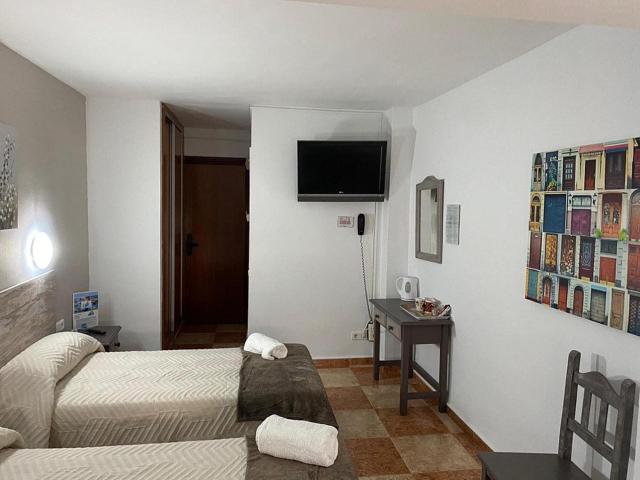 Hostal Virgen del Rocío II