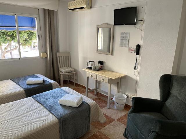 Hostal Virgen del Rocío II