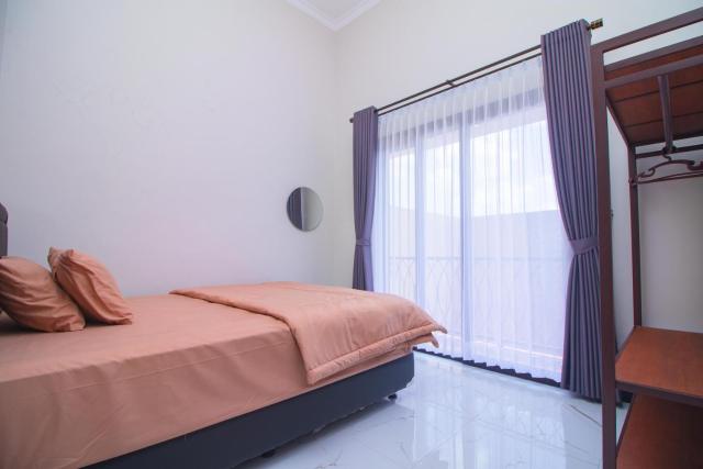 Villa Azzalea Private Pool dan Rooftop