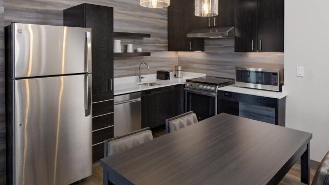 Residence Inn by Marriott Detroit Farmington Hills