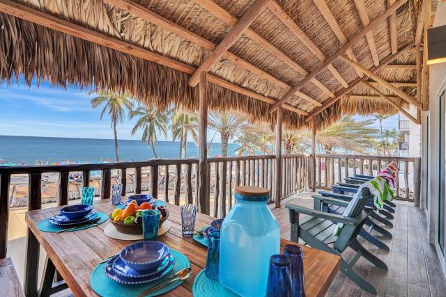 Beach Condo - Hollywood Beachfront and Broadwalk
