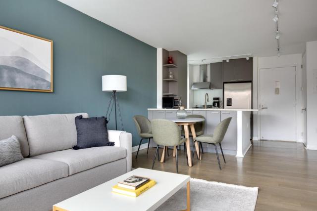 E Village 1br w gym wd doorman nr Union Sq NYC-278