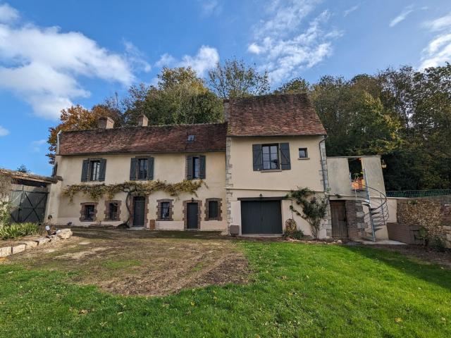 Maison lumineuse avec jardin privé - Idéale pour famille, amis ou séjour pro - Centre historique - FR-1-590-422