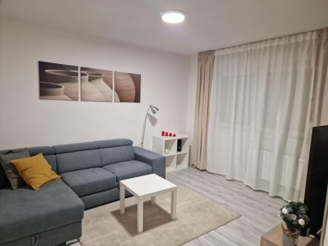 Apartman RONI