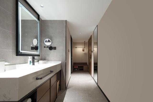 Atour Hotel Shanghai Lujiazui South Pudong Road