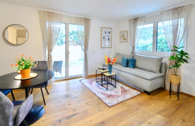New with Parking and Metro in front of the House