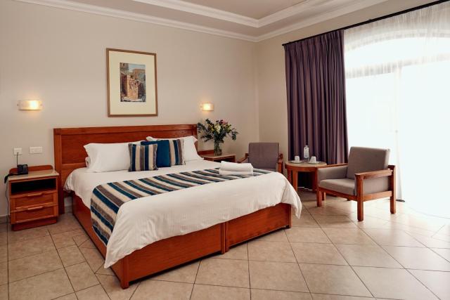 Paradise Bay Resort