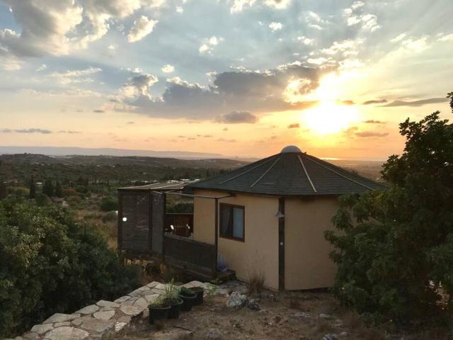 Best View Romantic Cabin In Eco Village Klil